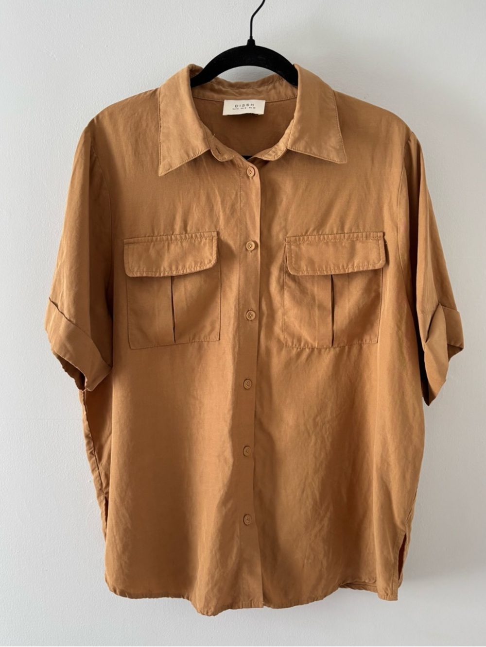 DISSH Linen Short Sleeve Top Button-Up Front Pockets Collared Orange Tan Brown